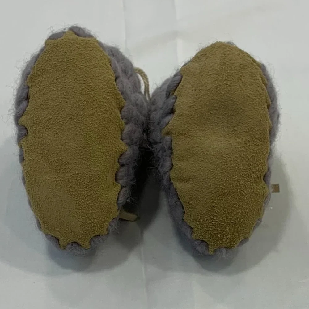 NWT Sweater Moccs Baby Booties, Gray, 0-6 mo